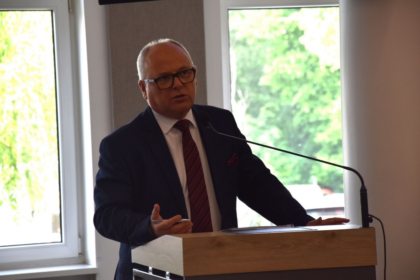 Zdjęcie w galerii na portalu naszwodzislaw.com: Zarząd Powiatu z absolutorium i wotum zaufania wiadomości z regionu