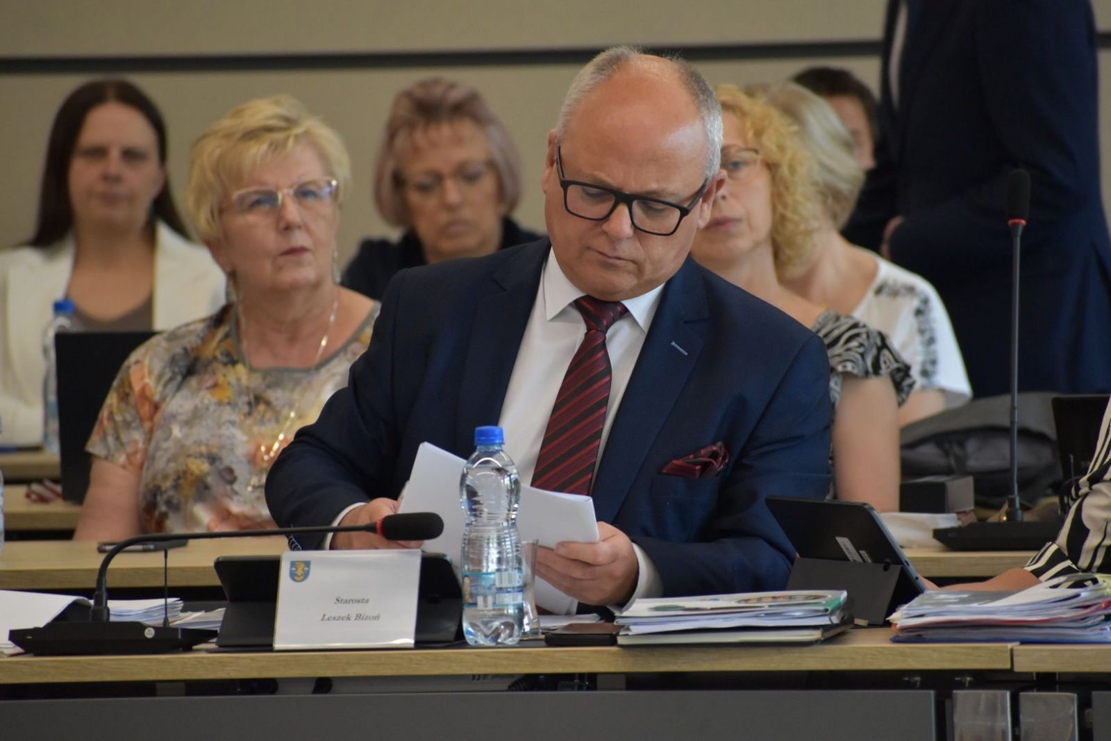 Zdjęcie w galerii na portalu naszwodzislaw.com: Zarząd Powiatu z absolutorium i wotum zaufania wiadomości z regionu