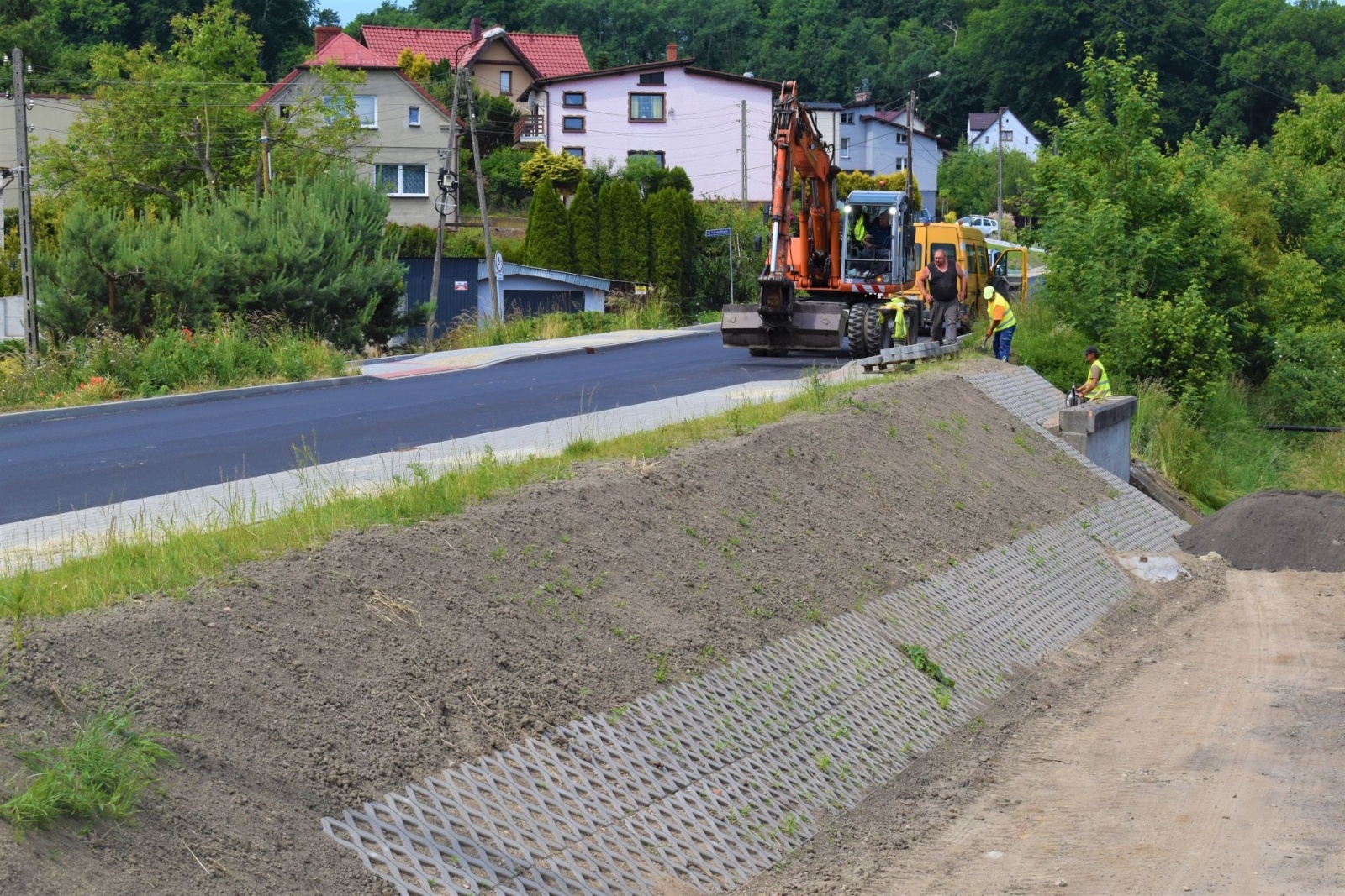 Zdjęcie w galerii na portalu naszwodzislaw.com: Trwają remonty na powiatowych drogach [FOTO] wiadomości z regionu