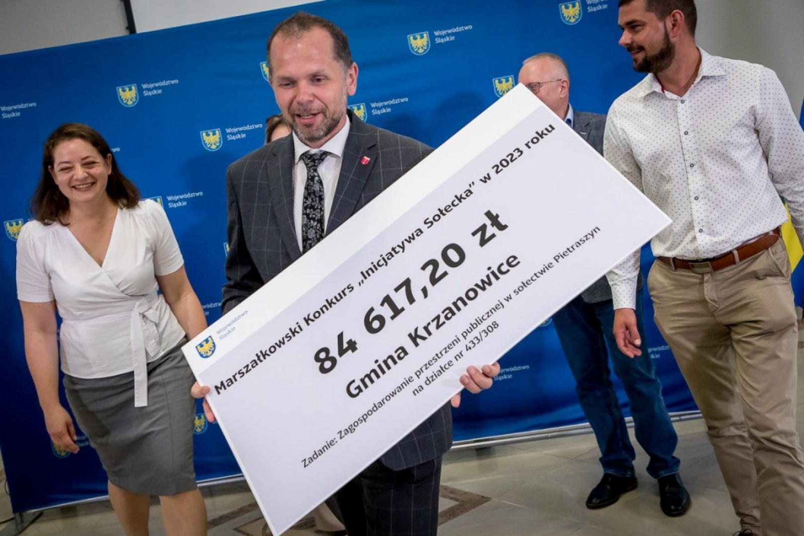 Zdjęcie w galerii na portalu naszwodzislaw.com: Inicjatywa sołecka. Wsparcie dla gmin powiatu wodzisławskiego wiadomości z regionu