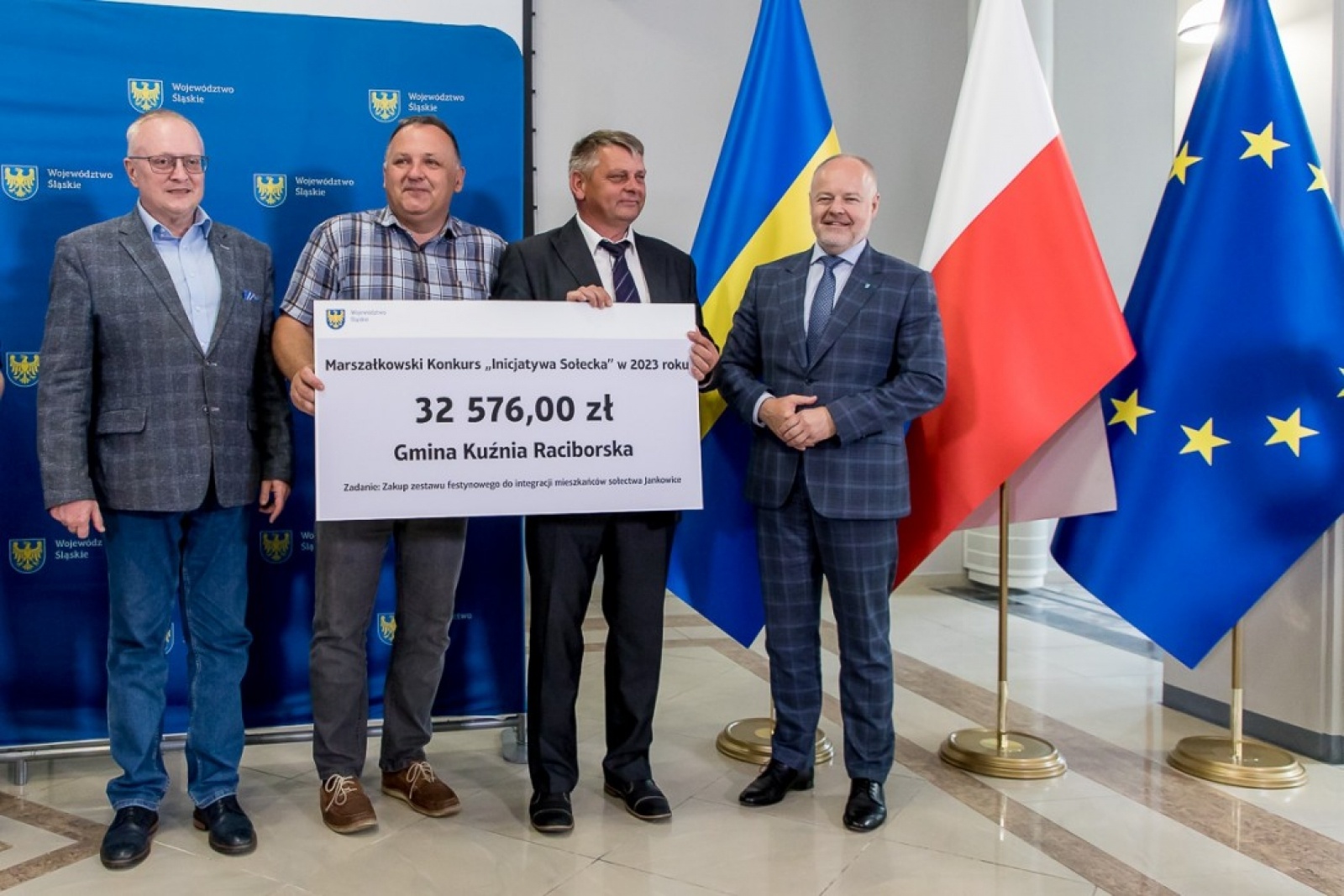 Zdjęcie w galerii na portalu naszwodzislaw.com: Inicjatywa sołecka. Wsparcie dla gmin powiatu wodzisławskiego wiadomości z regionu