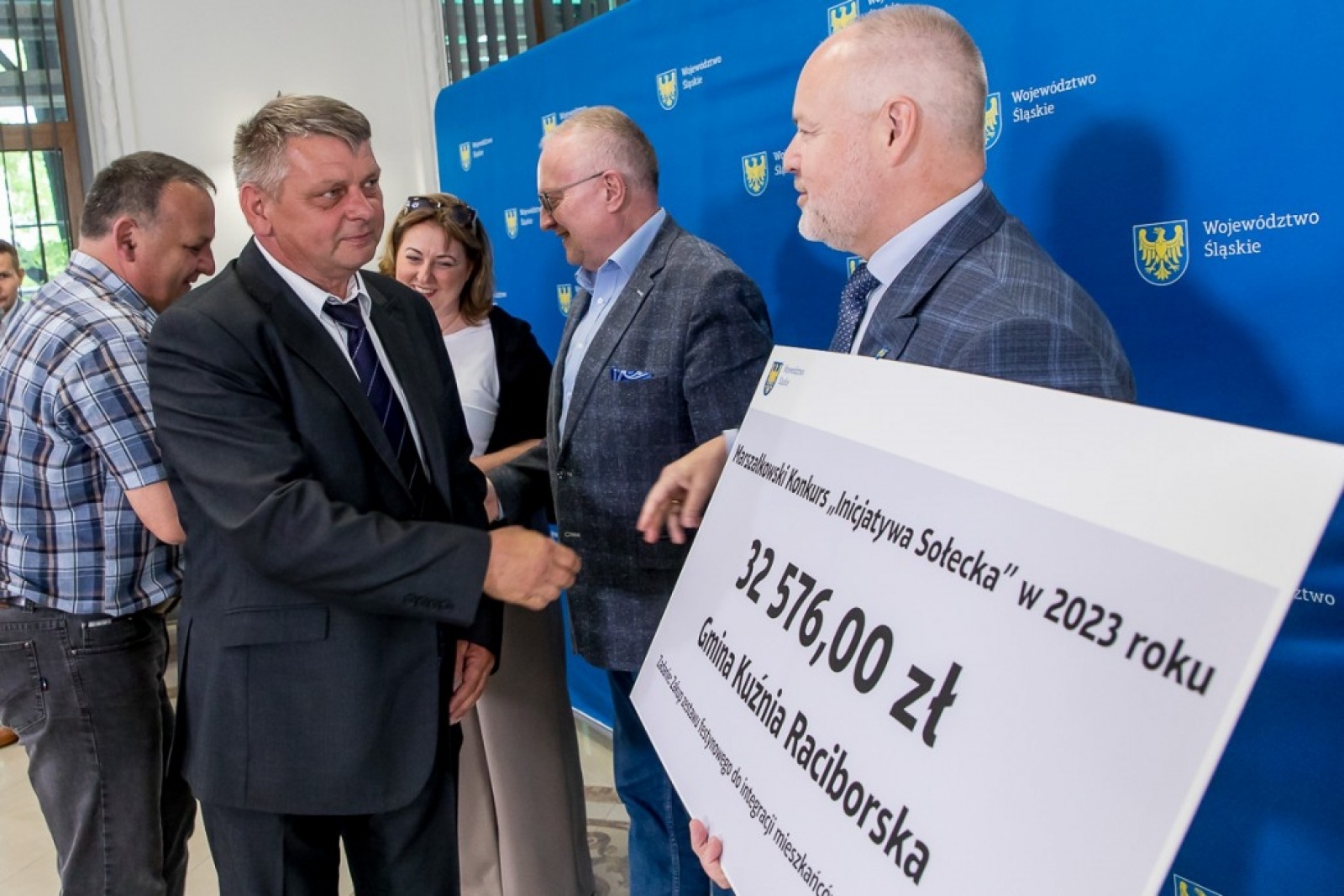 Zdjęcie w galerii na portalu naszwodzislaw.com: Inicjatywa sołecka. Wsparcie dla gmin powiatu wodzisławskiego wiadomości z regionu