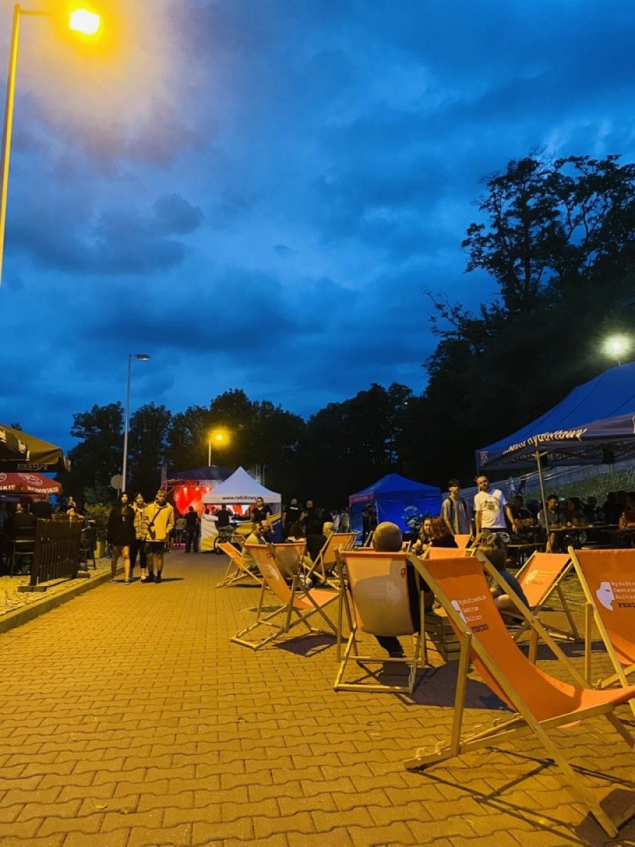 Zdjęcie w galerii na portalu naszwodzislaw.com: I Festiwal ROCKdułtowy za nami [FOTO] wiadomości z regionu