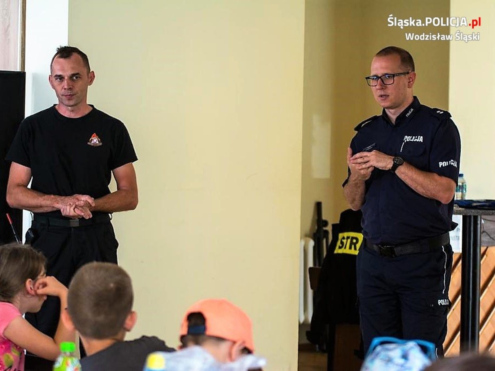 Zdjęcie w galerii na portalu naszwodzislaw.com: Wakacyjne spotkanie profilaktyczne w WCK wiadomości z regionu