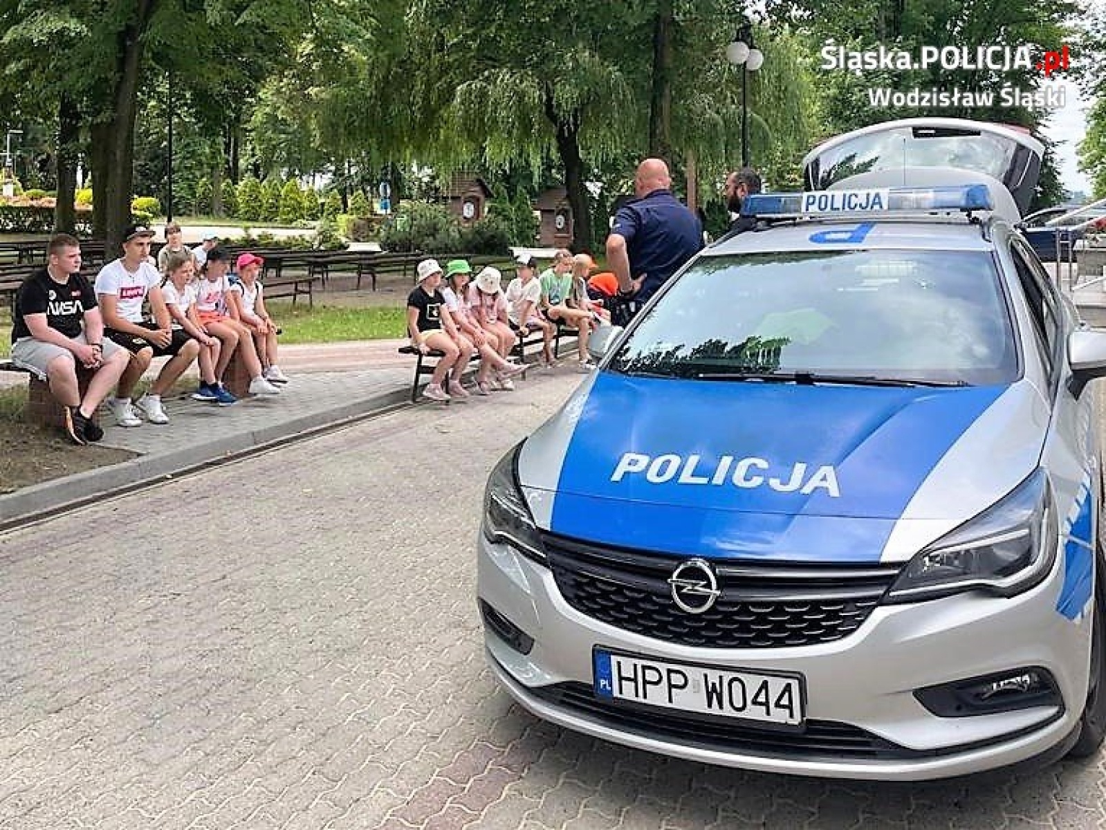 Zdjęcie w galerii na portalu naszwodzislaw.com: Bezpieczne wakacje z wodzisławską drogówką wiadomości z regionu