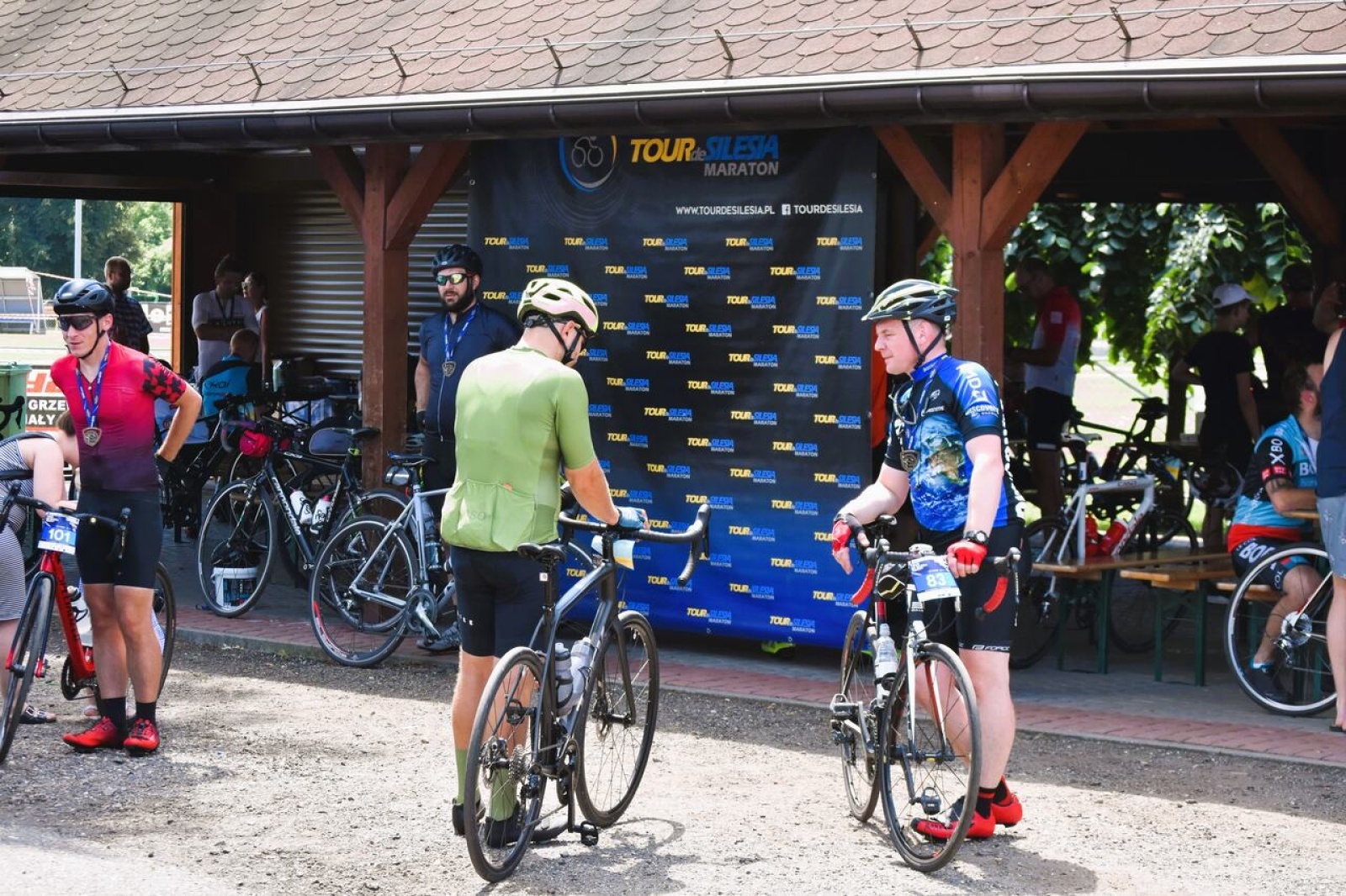 Zdjęcie w galerii na portalu naszwodzislaw.com: Godów gościł uczestników kolarskiego maratonu Tour de Silesia wiadomości z regionu