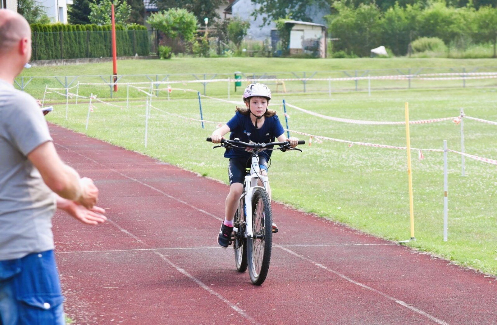 Zdjęcie w galerii na portalu naszwodzislaw.com: Godów gościł uczestników kolarskiego maratonu Tour de Silesia wiadomości z regionu