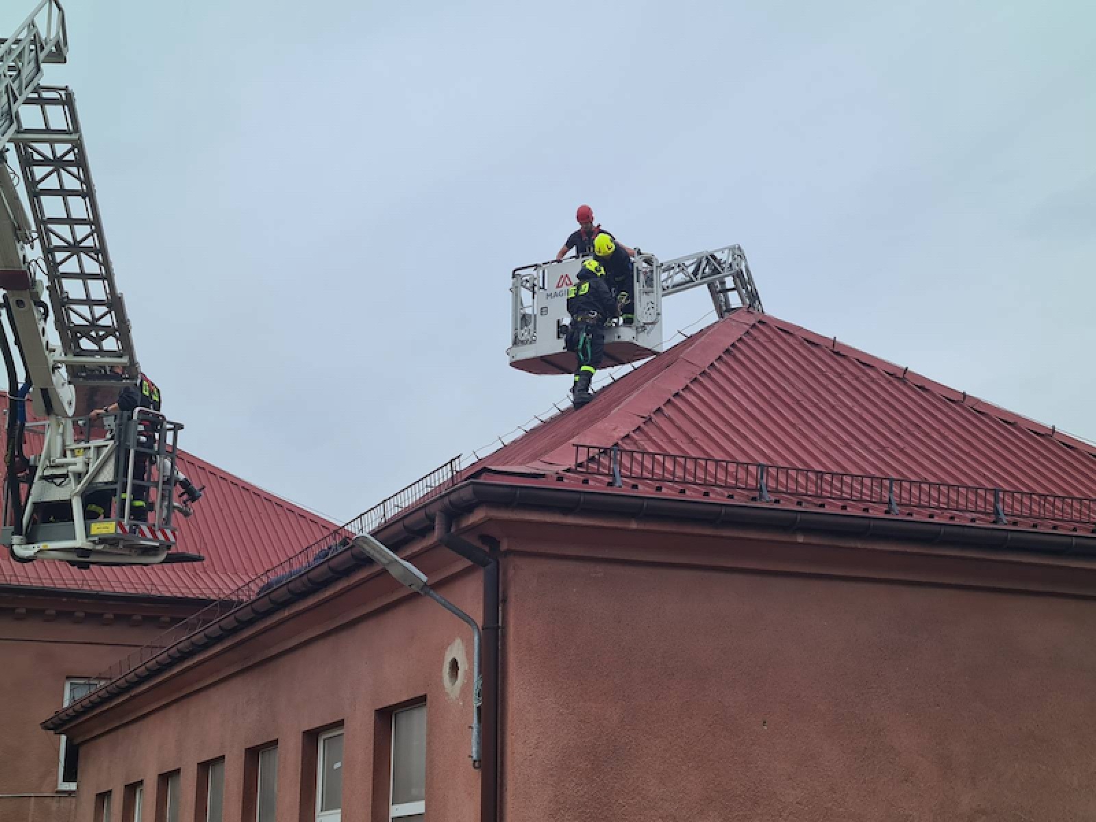 Zdjęcie w galerii na portalu naszwodzislaw.com: Ćwiczenia kompanii odwodowej OSP w Rogowie wiadomości z regionu