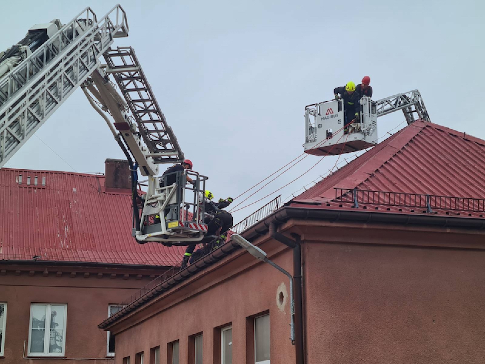 Zdjęcie w galerii na portalu naszwodzislaw.com: Ćwiczenia kompanii odwodowej OSP w Rogowie wiadomości z regionu