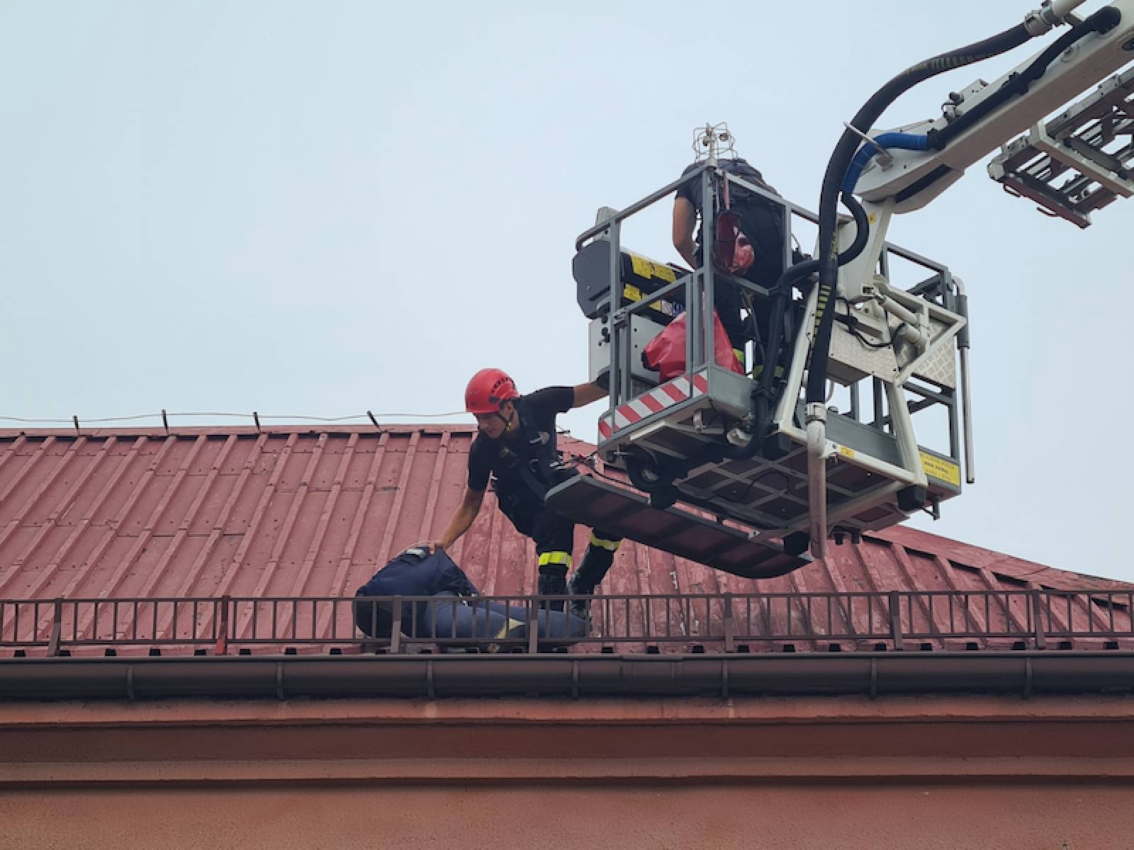 Zdjęcie w galerii na portalu naszwodzislaw.com: Ćwiczenia kompanii odwodowej OSP w Rogowie wiadomości z regionu