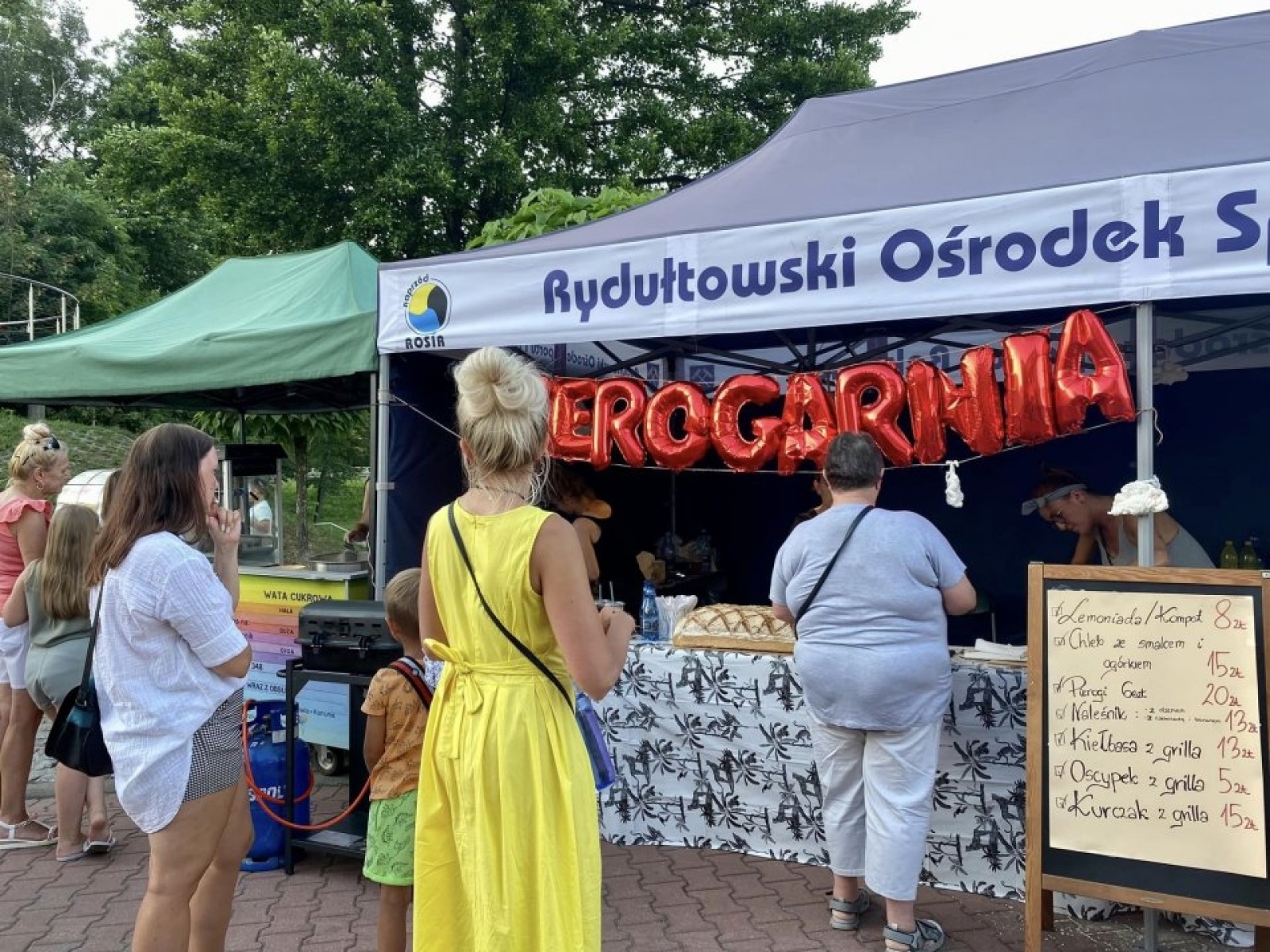 Zdjęcie w galerii na portalu naszwodzislaw.com: Karaiby na niby. Udana impreza w Rydułtowach [FOTO] wiadomości z regionu