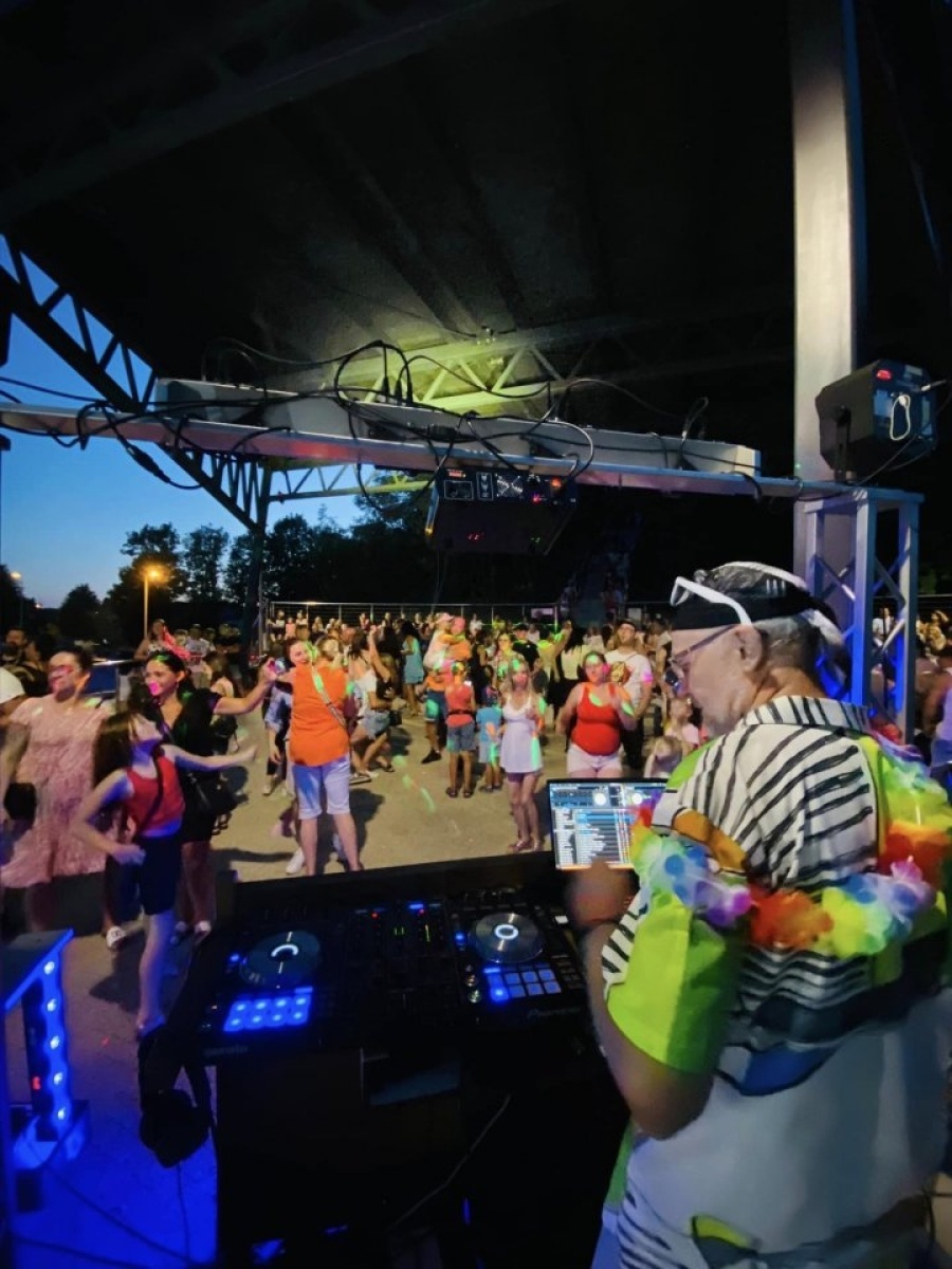 Zdjęcie w galerii na portalu naszwodzislaw.com: Karaiby na niby. Udana impreza w Rydułtowach [FOTO] wiadomości z regionu