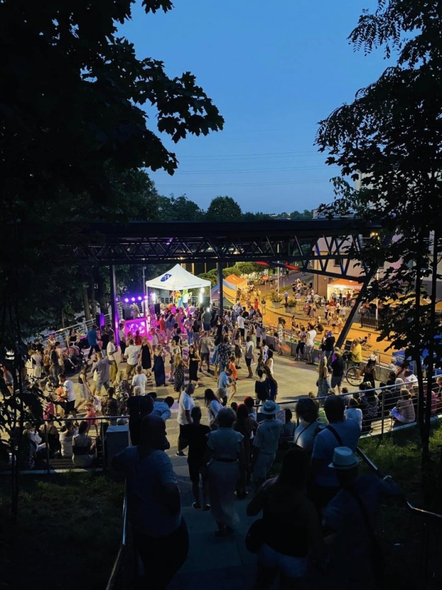 Zdjęcie w galerii na portalu naszwodzislaw.com: Karaiby na niby. Udana impreza w Rydułtowach [FOTO] wiadomości z regionu