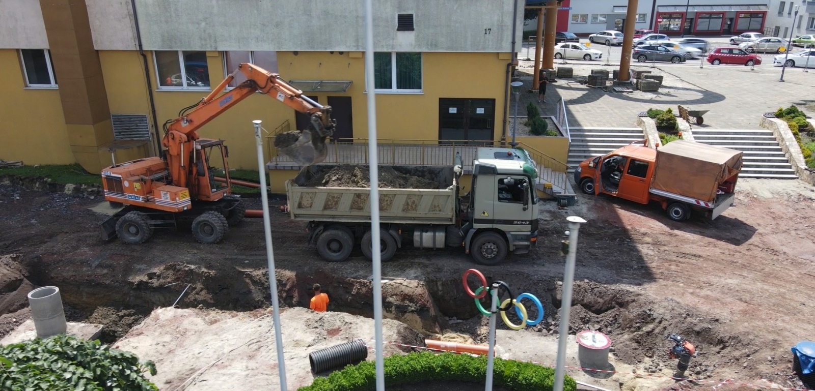 Zdjęcie w galerii na portalu naszwodzislaw.com: Coraz mniej betonu w Radlinie wiadomości z regionu