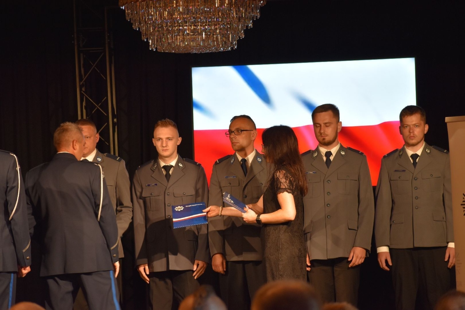 Zdjęcie w galerii na portalu naszwodzislaw.com: Wodzisławscy policjanci uczcili swoje święto [FOTO] wiadomości z regionu