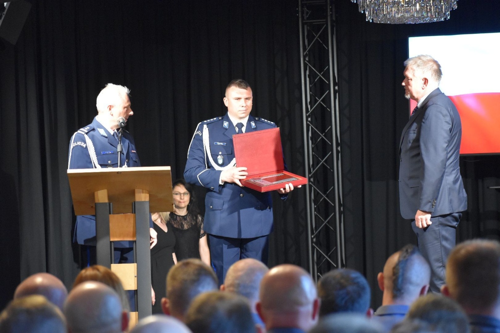 Zdjęcie w galerii na portalu naszwodzislaw.com: Wodzisławscy policjanci uczcili swoje święto [FOTO] wiadomości z regionu