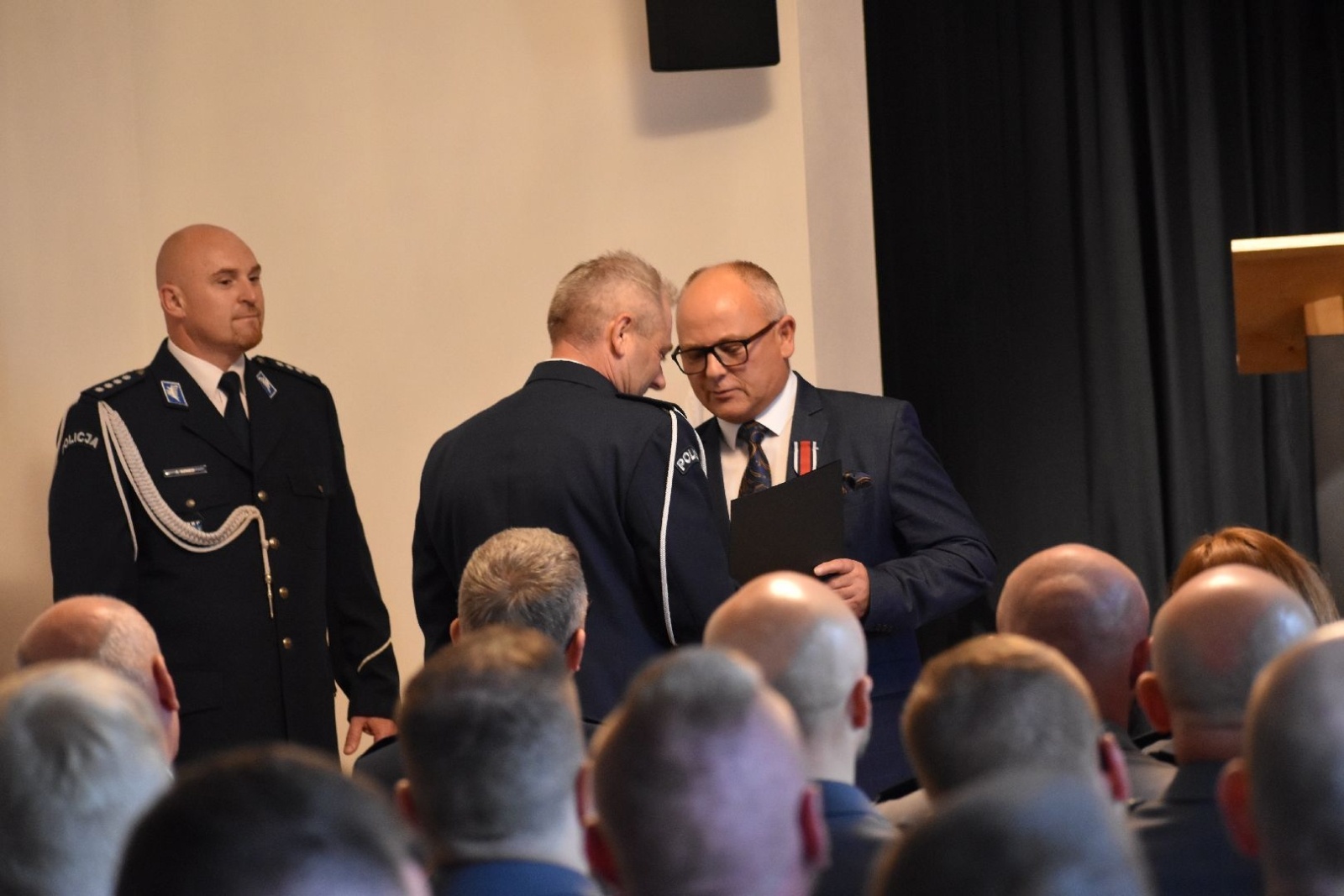 Zdjęcie w galerii na portalu naszwodzislaw.com: Wodzisławscy policjanci uczcili swoje święto [FOTO] wiadomości z regionu