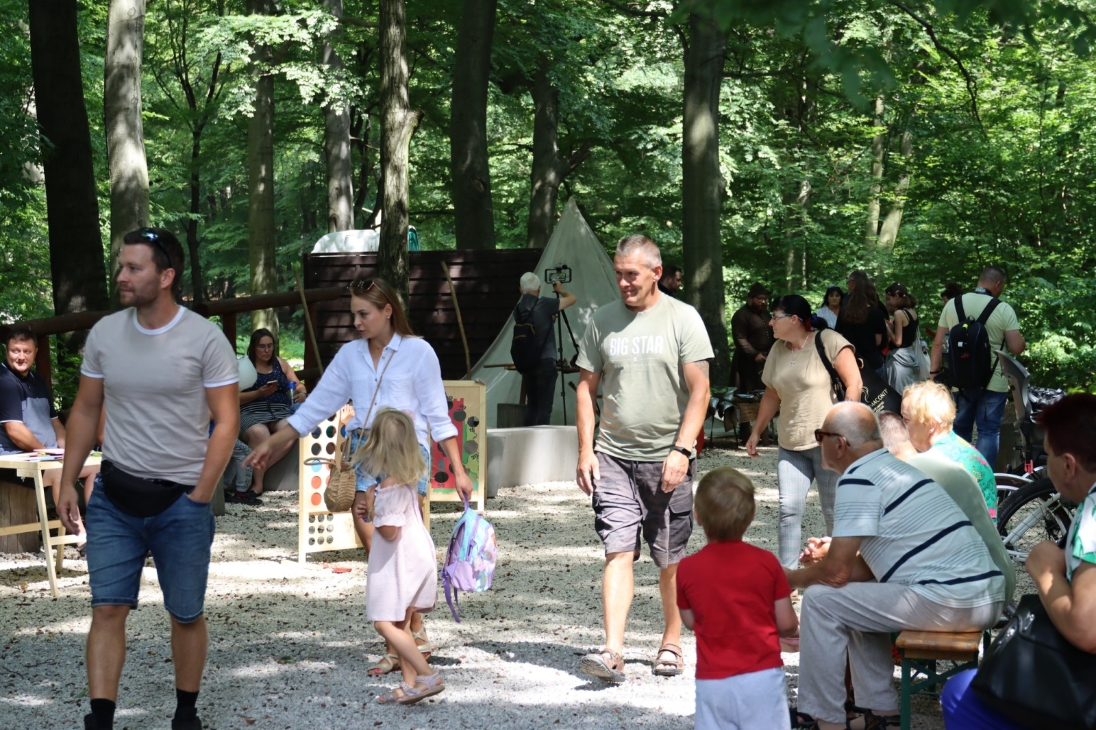 Zdjęcie w galerii na portalu naszwodzislaw.com: Moc dobrej zabawy z rycerzami [FOTO] wiadomości z regionu