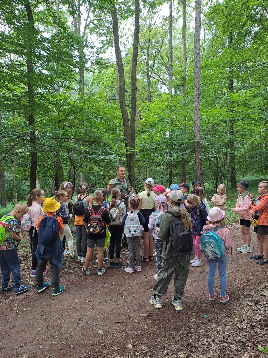 Zdjęcie w galerii na portalu naszwodzislaw.com: Wakacje z GCK w Gorzycach. Zielony tydzień z finiszem w lesie [FOTO i WIDEO] wiadomości z regionu