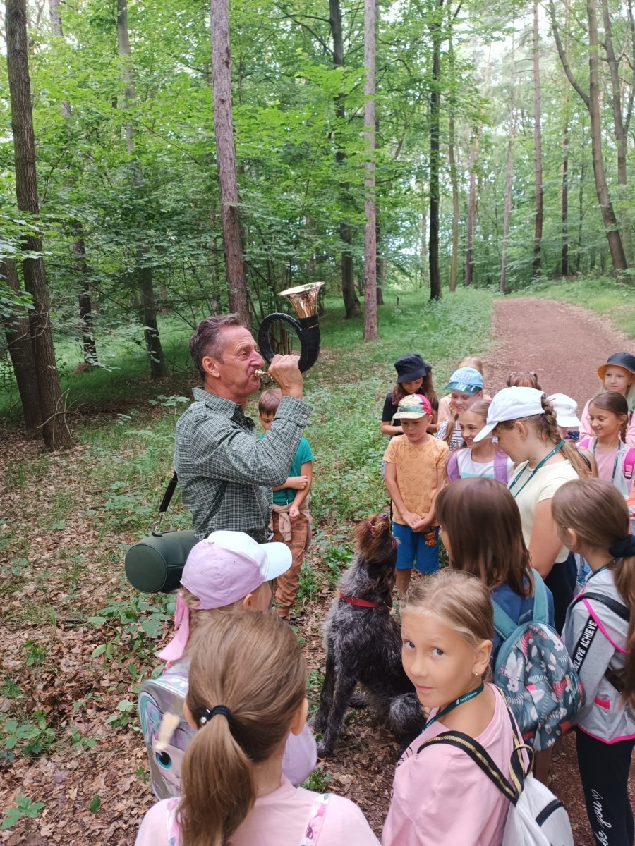 Zdjęcie w galerii na portalu naszwodzislaw.com: Wakacje z GCK w Gorzycach. Zielony tydzień z finiszem w lesie [FOTO i WIDEO] wiadomości z regionu