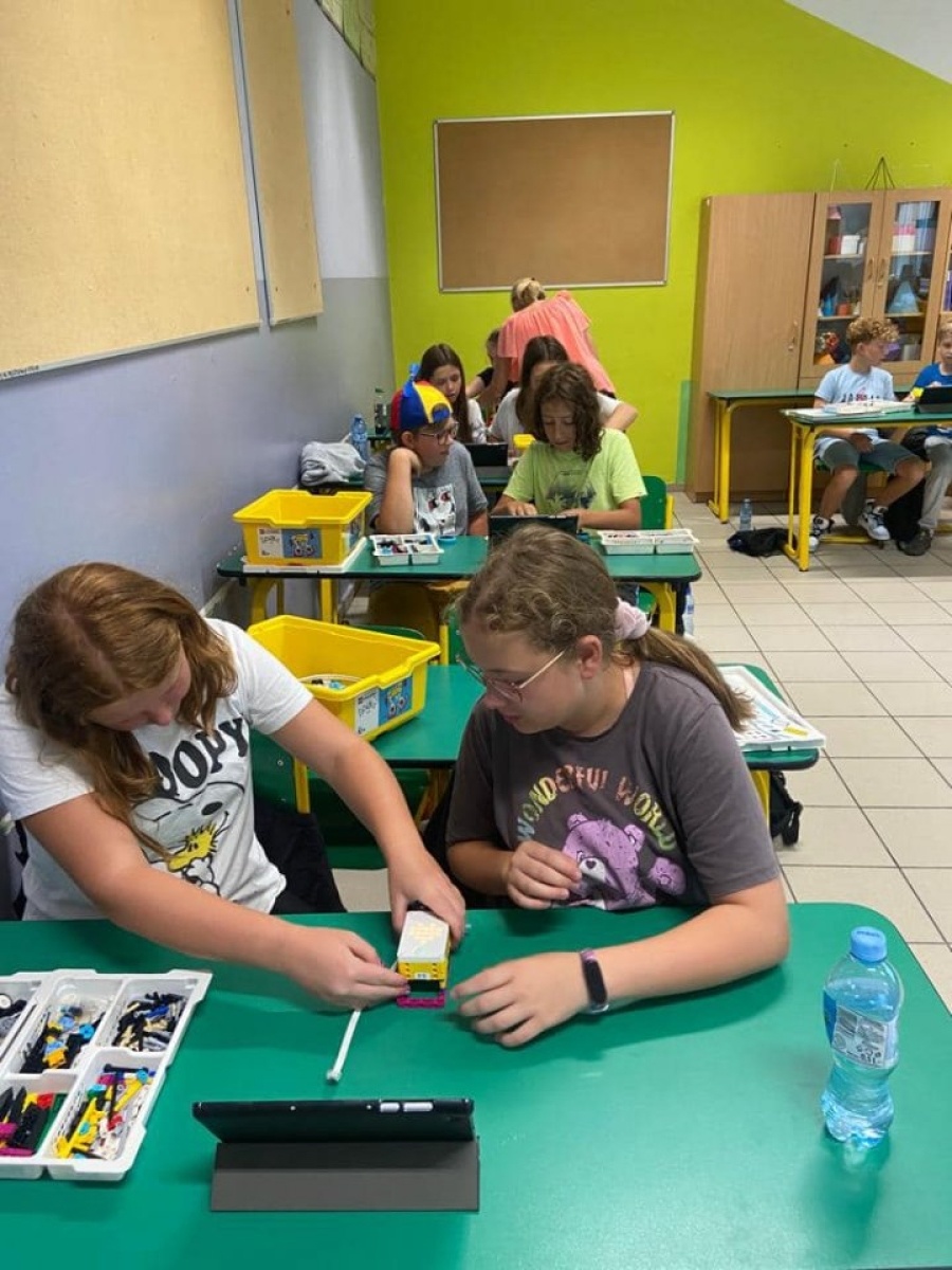 Zdjęcie w galerii na portalu naszwodzislaw.com: Wystartował kolejny turnus półkolonii w Rydułtowach wiadomości z regionu