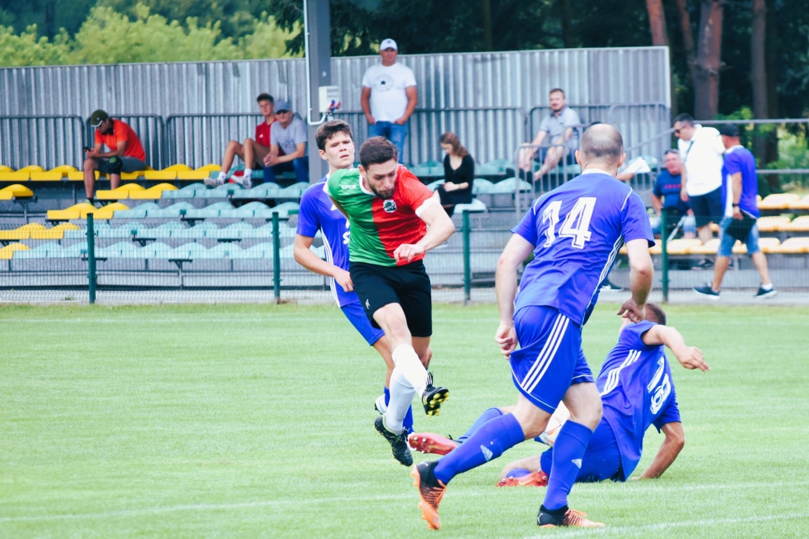 Zdjęcie w galerii na portalu naszwodzislaw.com: Puchar Wójta Gminy Godów za zwycięstwo w Gminnym Turnieju Piłki Nożnej powędrował do Gołkowic wiadomości z regionu