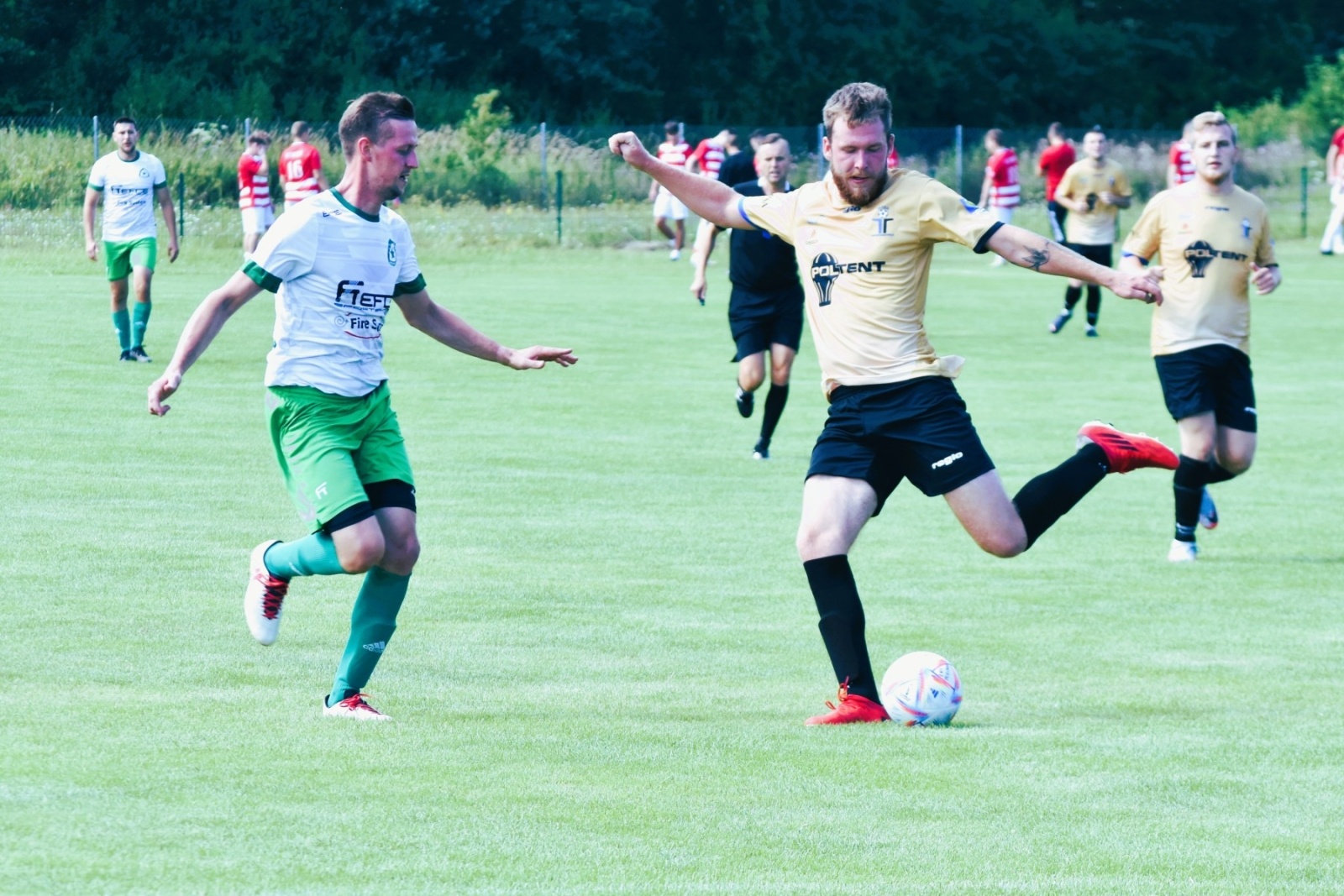 Zdjęcie w galerii na portalu naszwodzislaw.com: Puchar Wójta Gminy Godów za zwycięstwo w Gminnym Turnieju Piłki Nożnej powędrował do Gołkowic wiadomości z regionu