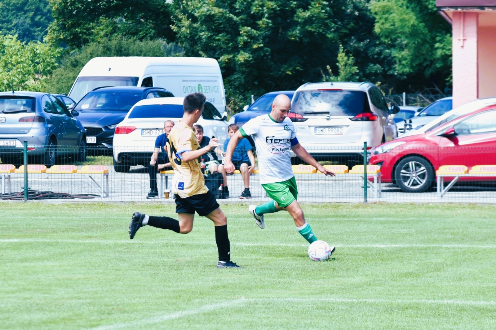 Zdjęcie w galerii na portalu naszwodzislaw.com: Puchar Wójta Gminy Godów za zwycięstwo w Gminnym Turnieju Piłki Nożnej powędrował do Gołkowic wiadomości z regionu