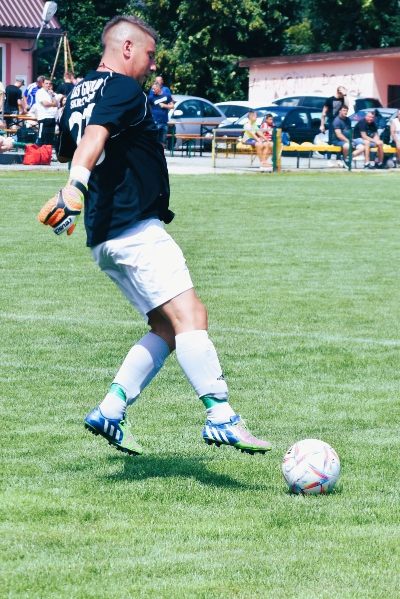 Zdjęcie w galerii na portalu naszwodzislaw.com: Puchar Wójta Gminy Godów za zwycięstwo w Gminnym Turnieju Piłki Nożnej powędrował do Gołkowic wiadomości z regionu