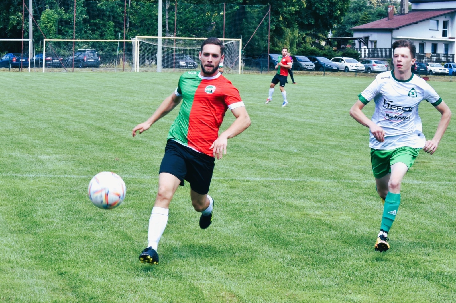 Zdjęcie w galerii na portalu naszwodzislaw.com: Puchar Wójta Gminy Godów za zwycięstwo w Gminnym Turnieju Piłki Nożnej powędrował do Gołkowic wiadomości z regionu