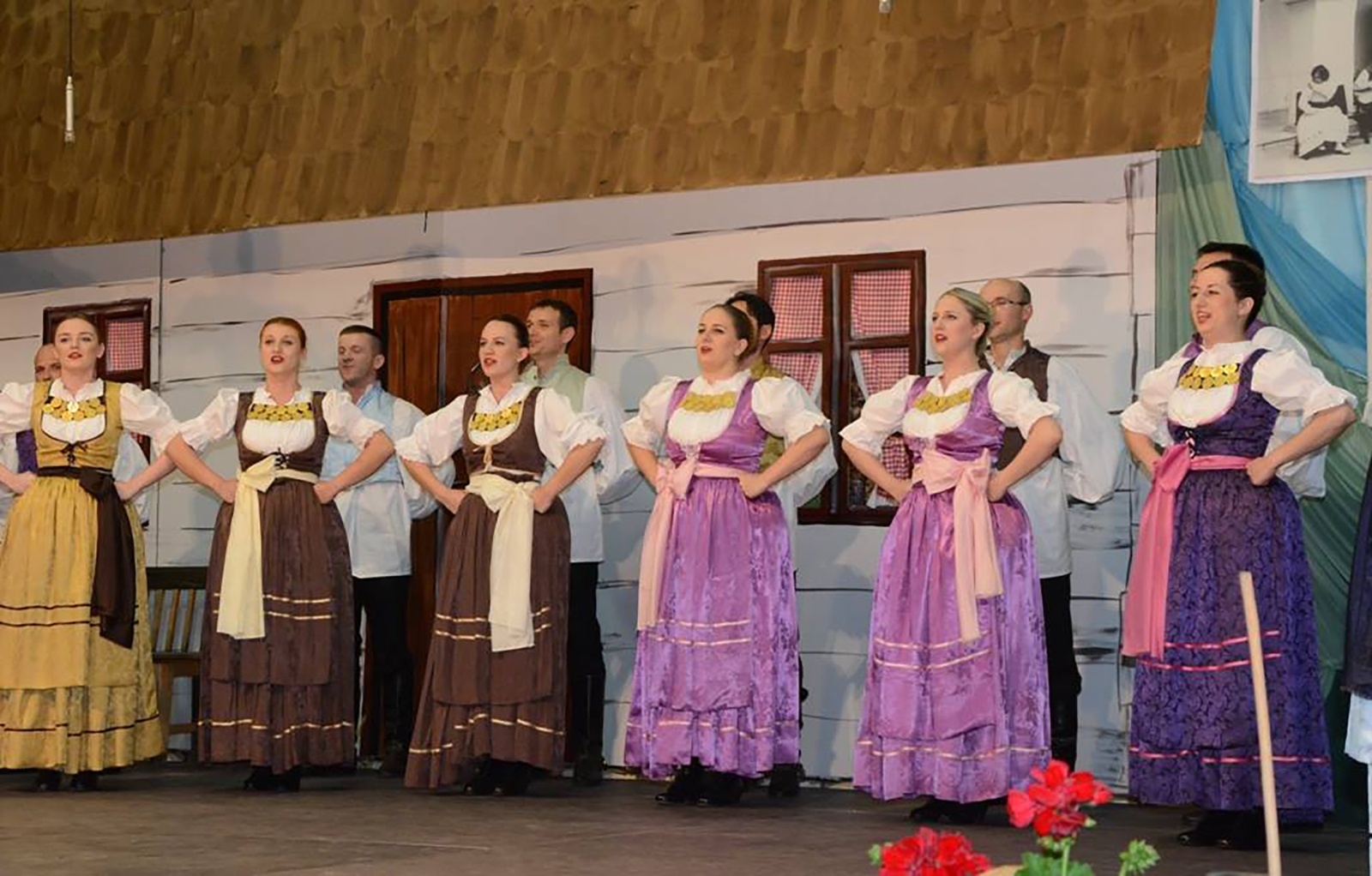 Zdjęcie w galerii na portalu naszwodzislaw.com: Międzynarodowe Dni Folklorystyczne - Ślaskie bez granic wiadomości z regionu