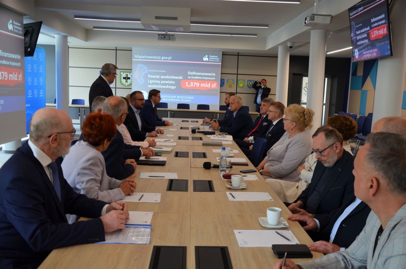 Zdjęcie w galerii na portalu naszwodzislaw.com: Za nami gospodarska wizyta wojewody w powiecie wodzisławskim wiadomości z regionu