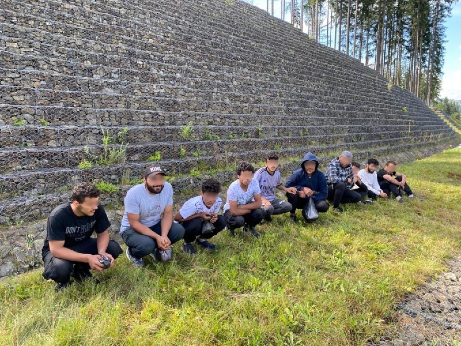 Zdjęcie w galerii na portalu naszwodzislaw.com: Niemcy chcą kontroli na polsko-czeskich granicach. Rośnie liczba nielegalnych migrantów wiadomości z regionu