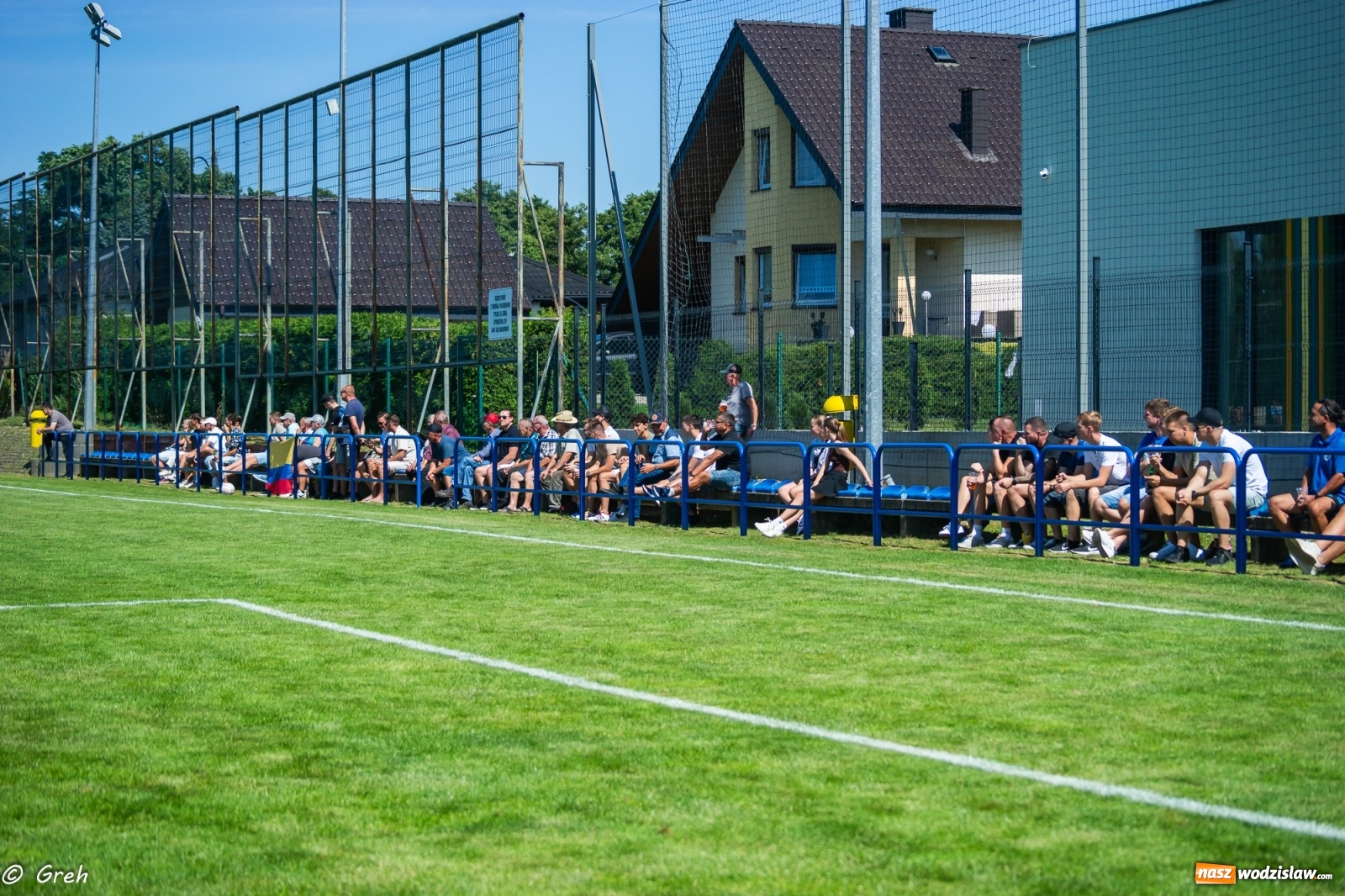 Zdjęcie w galerii na portalu naszwodzislaw.com: A klasa. Udana inauguracja Przyszłości Rogów. LKS 07 Markowice pokonany [FOTO] wiadomości z regionu