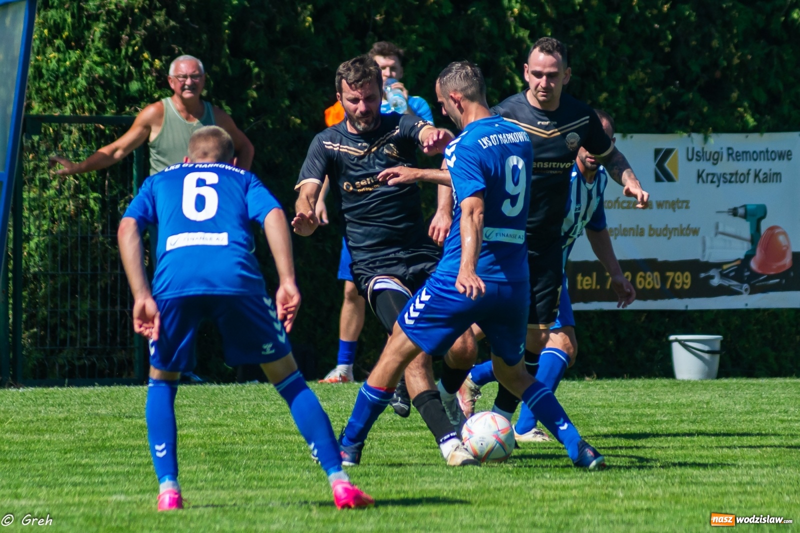 Zdjęcie w galerii na portalu naszwodzislaw.com: A klasa. Udana inauguracja Przyszłości Rogów. LKS 07 Markowice pokonany [FOTO] wiadomości z regionu