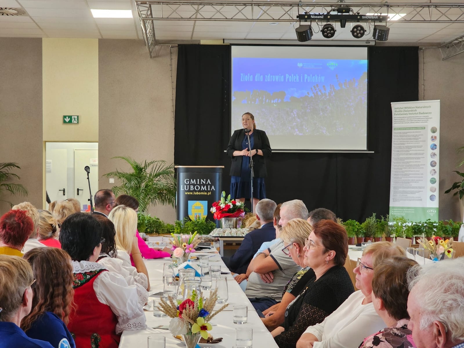 Zdjęcie w galerii na portalu naszwodzislaw.com: Do Lubomi przyjechała wiceminister rolnictwa. Spotkała się z Kołami Gospodyń Wiejskich wiadomości z regionu