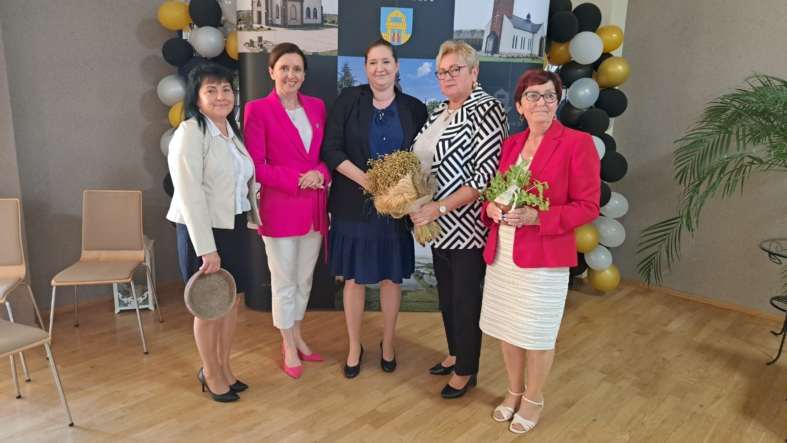 Zdjęcie w galerii na portalu naszwodzislaw.com: Do Lubomi przyjechała wiceminister rolnictwa. Spotkała się z Kołami Gospodyń Wiejskich wiadomości z regionu