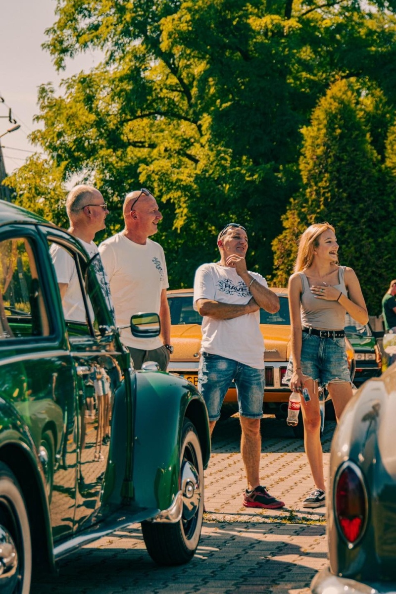 Zdjęcie w galerii na portalu naszwodzislaw.com: Za nami pierwszy zlot zabytkowej motoryzacji [FOTO] wiadomości z regionu