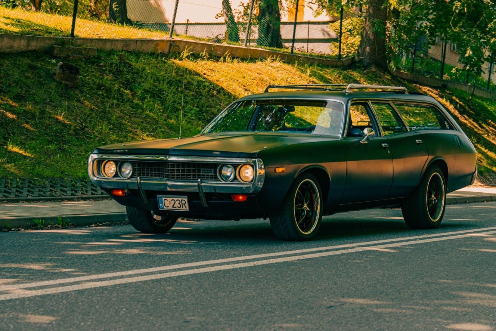 Zdjęcie w galerii na portalu naszwodzislaw.com: Za nami pierwszy zlot zabytkowej motoryzacji [FOTO] wiadomości z regionu