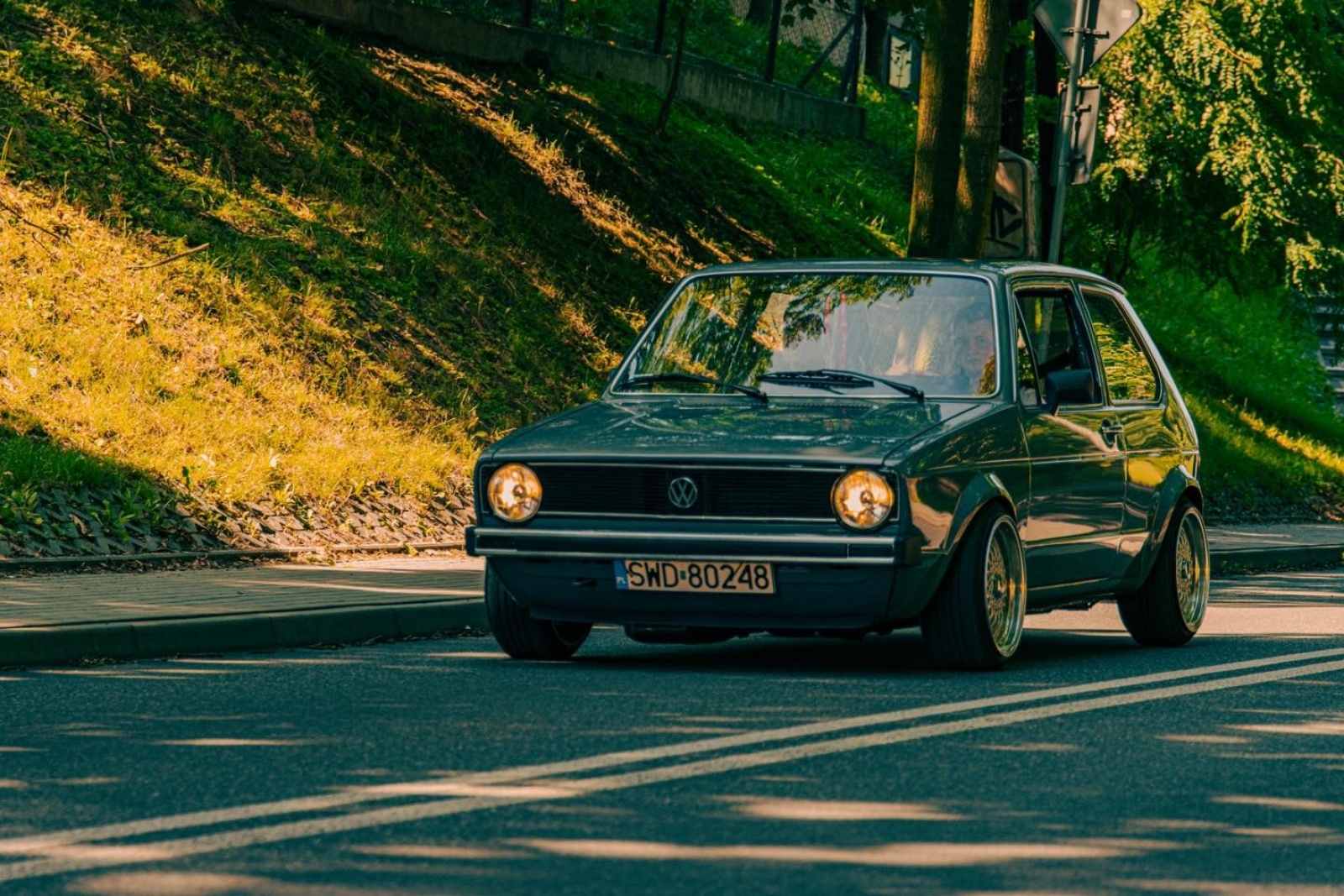 Zdjęcie w galerii na portalu naszwodzislaw.com: Za nami pierwszy zlot zabytkowej motoryzacji [FOTO] wiadomości z regionu