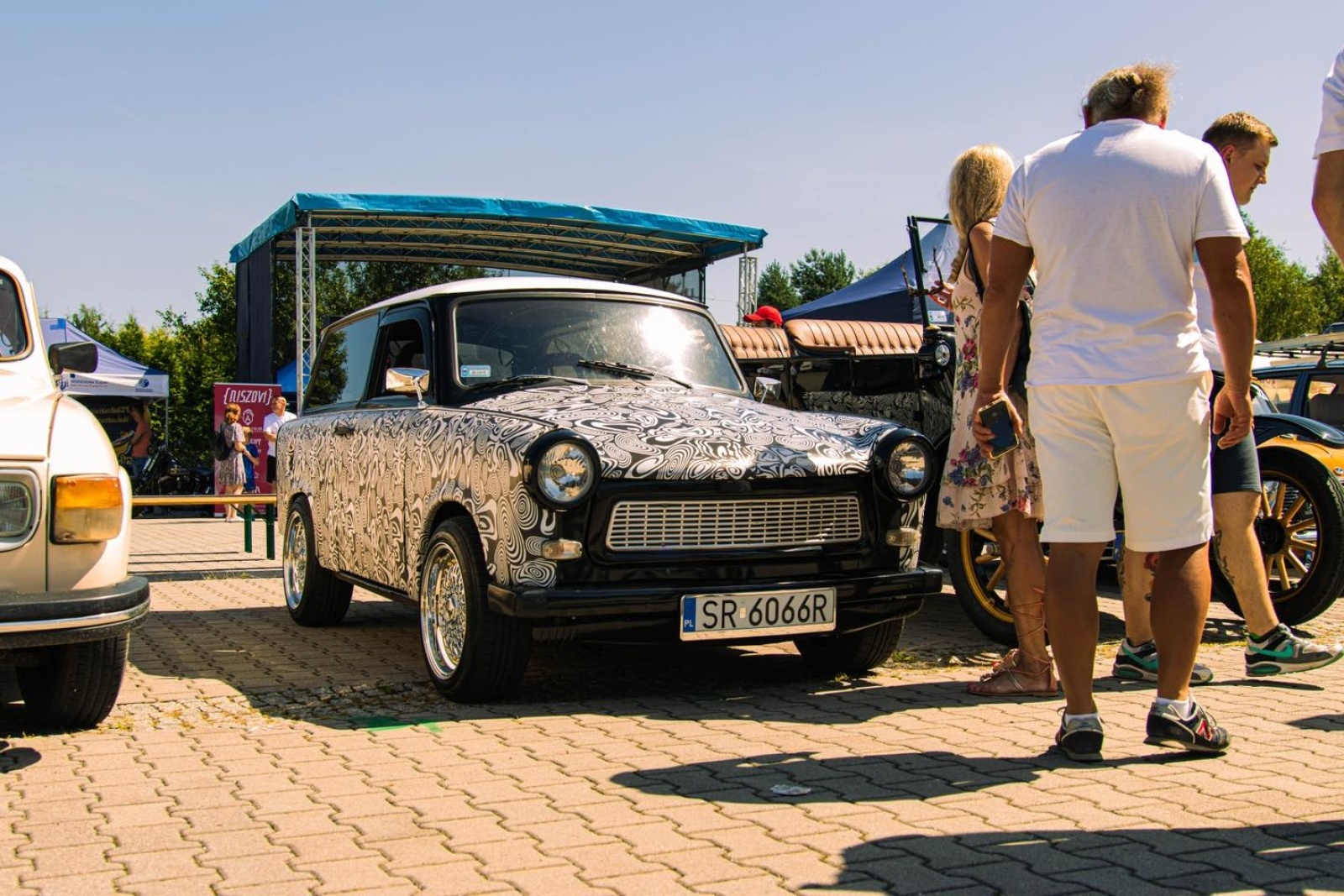 Zdjęcie w galerii na portalu naszwodzislaw.com: Za nami pierwszy zlot zabytkowej motoryzacji [FOTO] wiadomości z regionu