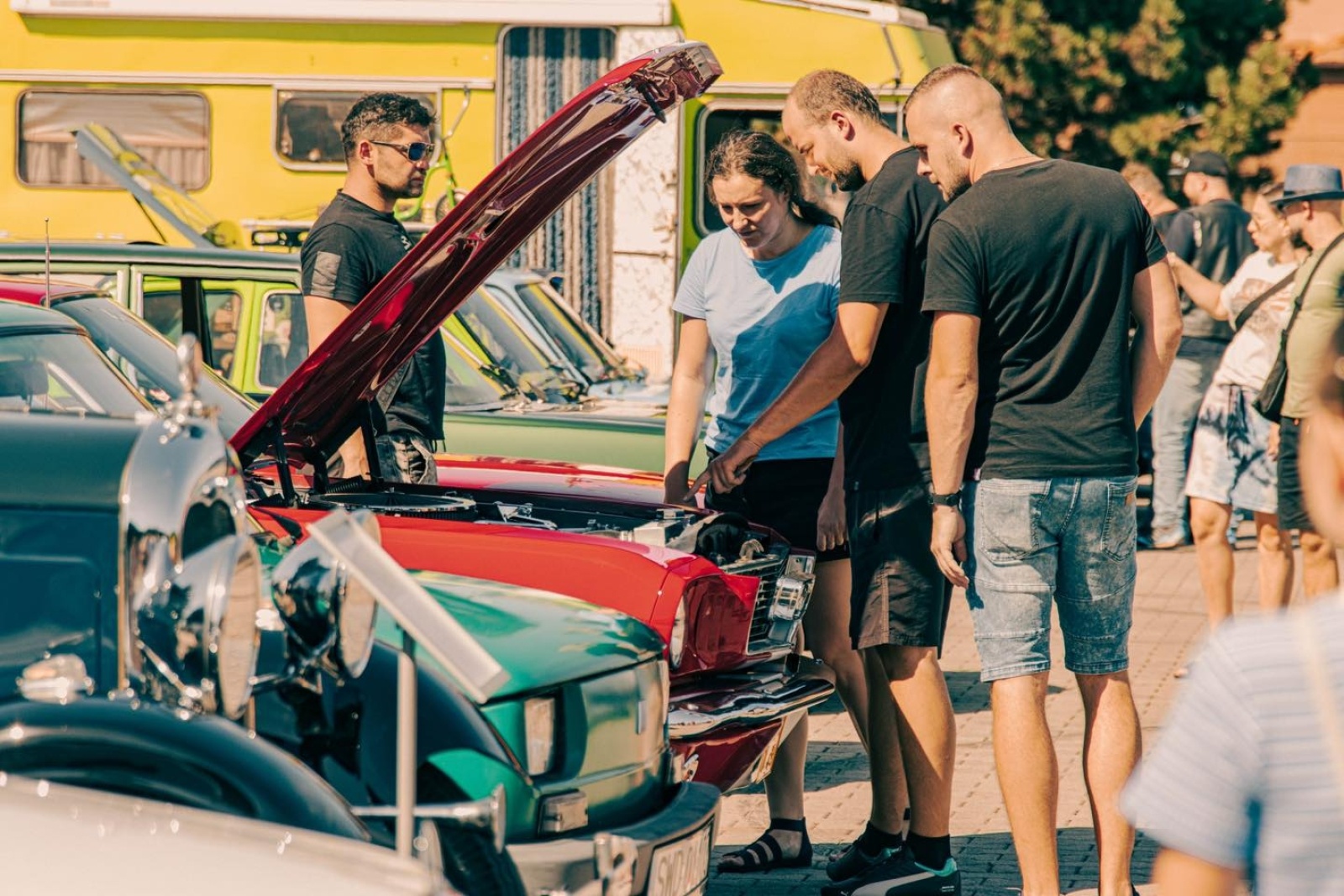 Zdjęcie w galerii na portalu naszwodzislaw.com: Za nami pierwszy zlot zabytkowej motoryzacji [FOTO] wiadomości z regionu
