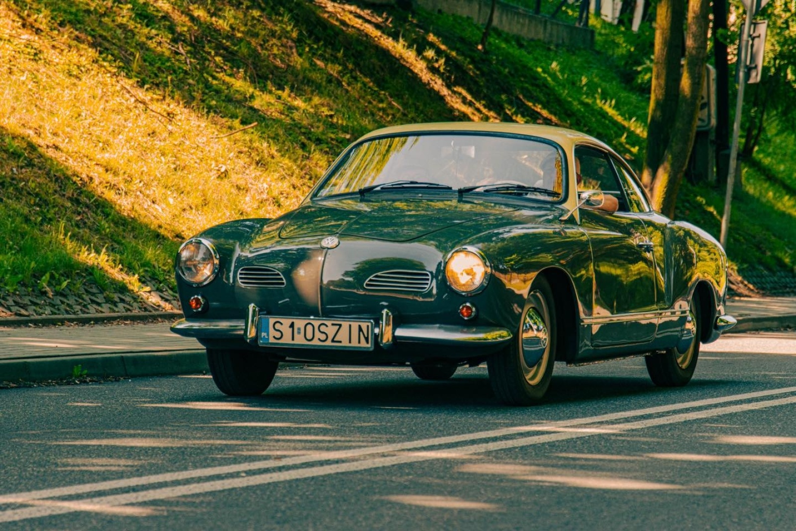 Zdjęcie w galerii na portalu naszwodzislaw.com: Za nami pierwszy zlot zabytkowej motoryzacji [FOTO] wiadomości z regionu