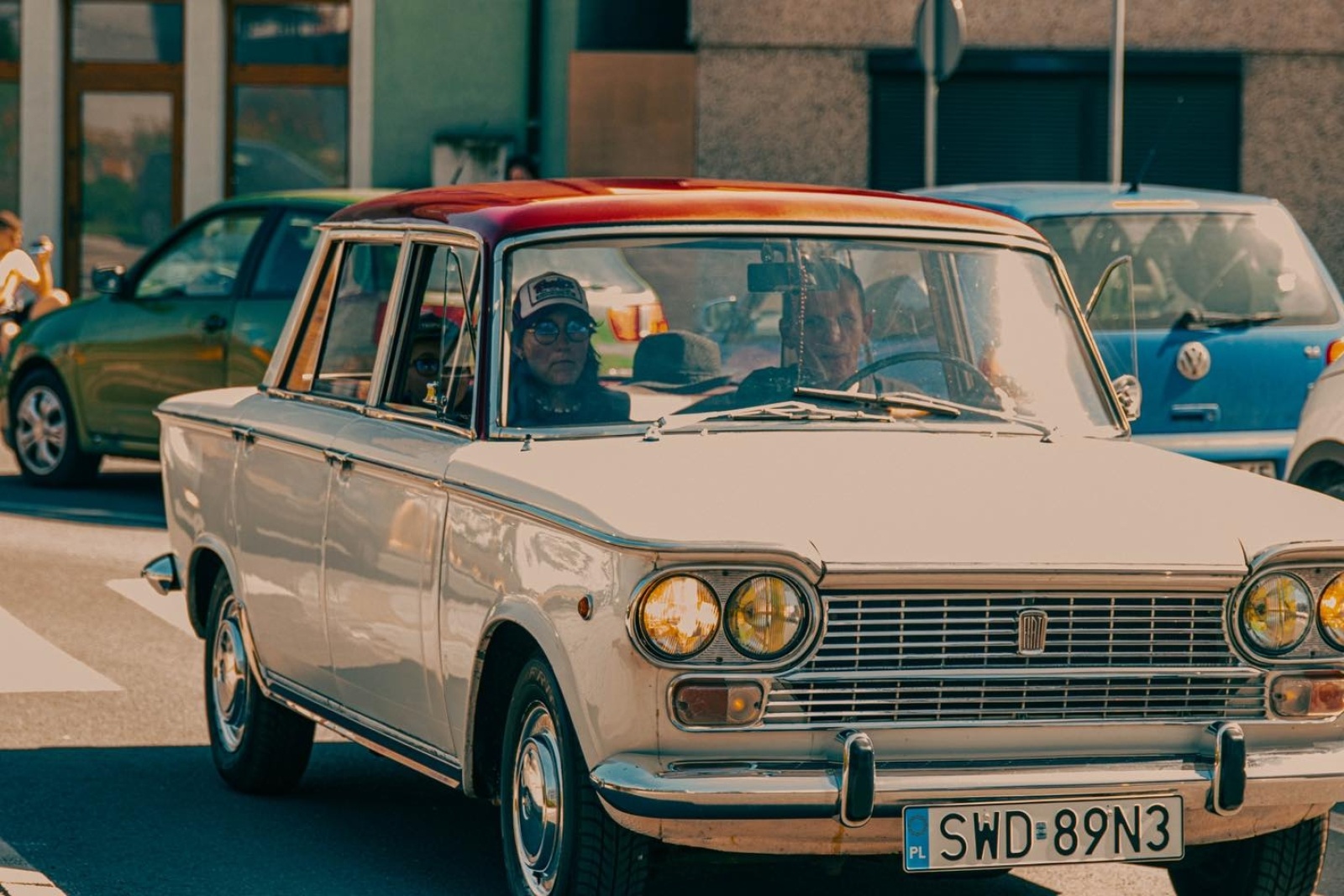 Zdjęcie w galerii na portalu naszwodzislaw.com: Za nami pierwszy zlot zabytkowej motoryzacji [FOTO] wiadomości z regionu