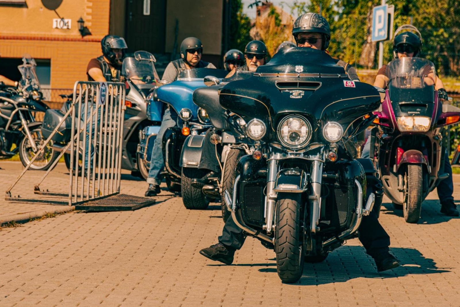 Zdjęcie w galerii na portalu naszwodzislaw.com: Za nami pierwszy zlot zabytkowej motoryzacji [FOTO] wiadomości z regionu
