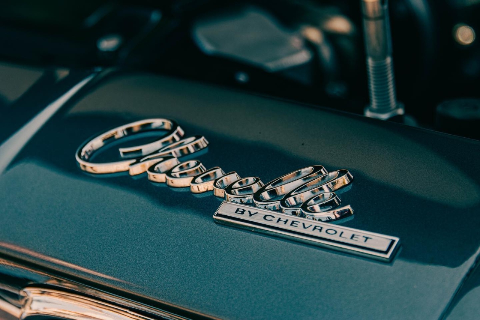 Zdjęcie w galerii na portalu naszwodzislaw.com: Za nami pierwszy zlot zabytkowej motoryzacji [FOTO] wiadomości z regionu