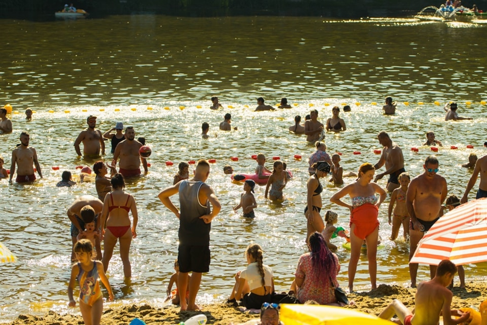 Zdjęcie w galerii na portalu naszwodzislaw.com: Moc atrakcji na otwarcie Balatonu [FOTO] wiadomości z regionu
