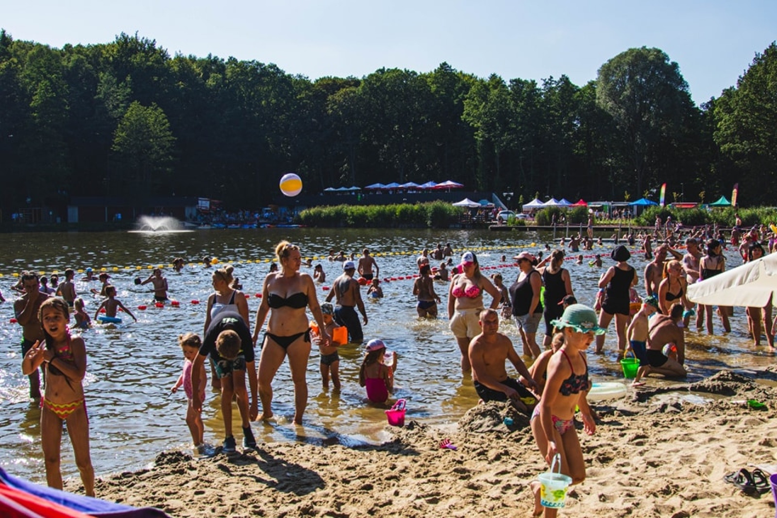Zdjęcie w galerii na portalu naszwodzislaw.com: Moc atrakcji na otwarcie Balatonu [FOTO] wiadomości z regionu