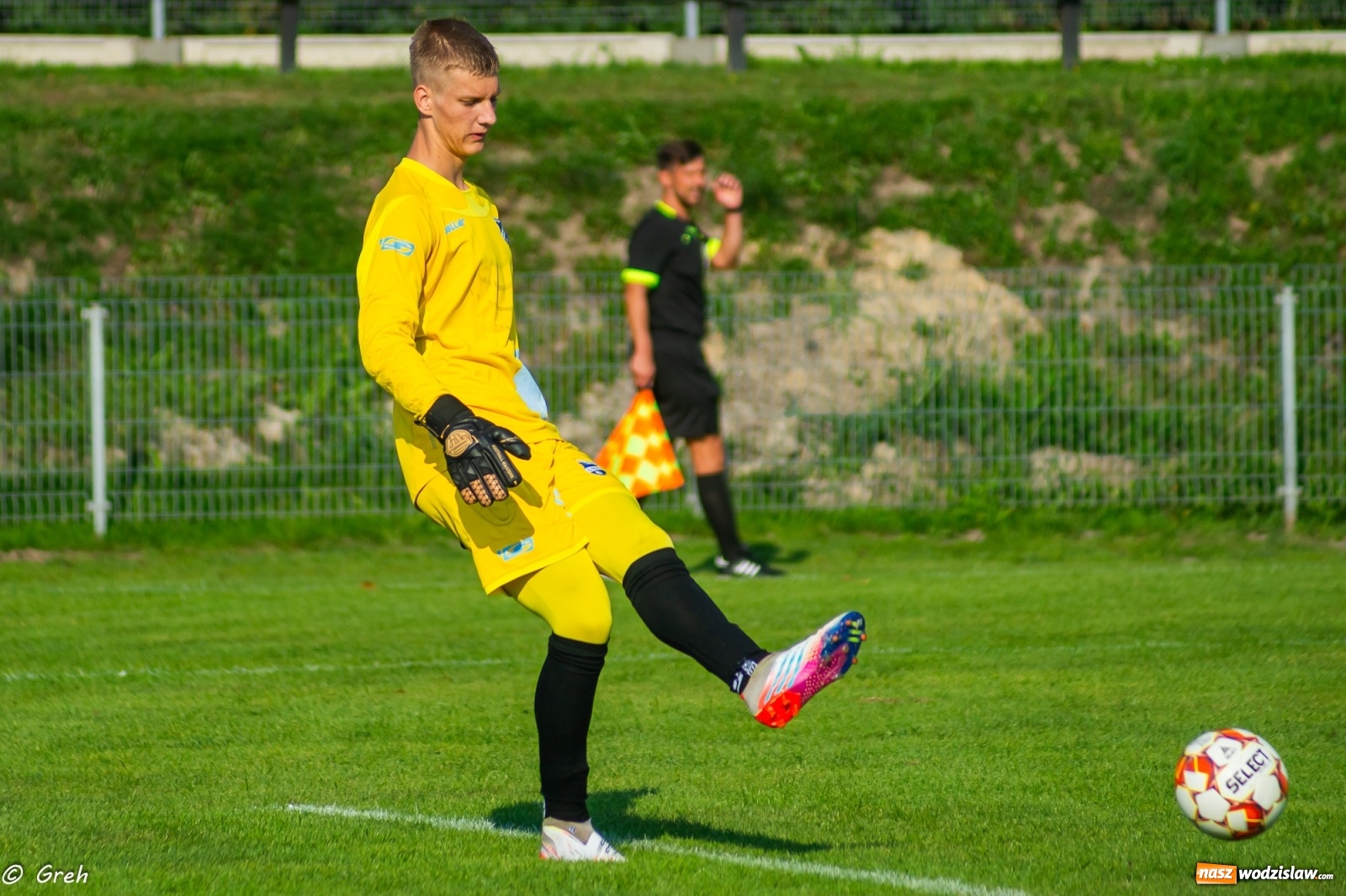 Zdjęcie w galerii na portalu naszwodzislaw.com: Płomień z Połomi pochłonął Unię Racibórz [FOTO] wiadomości z regionu