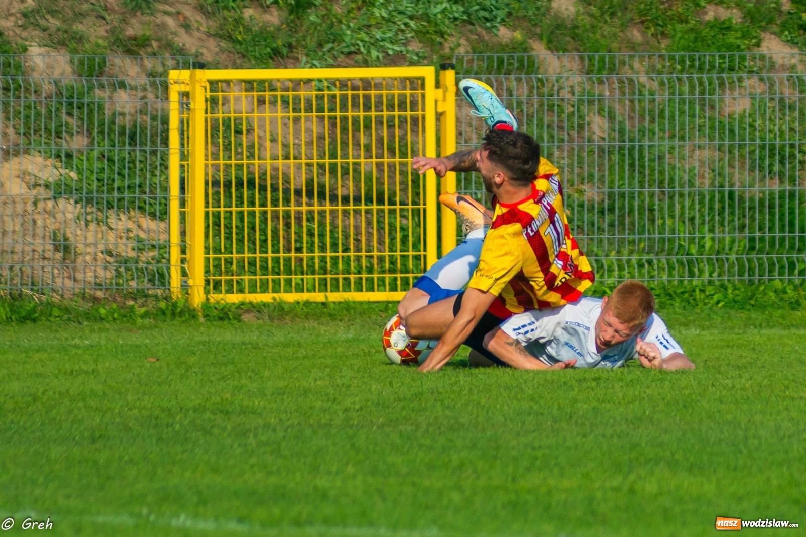 Zdjęcie w galerii na portalu naszwodzislaw.com: Płomień z Połomi pochłonął Unię Racibórz [FOTO] wiadomości z regionu